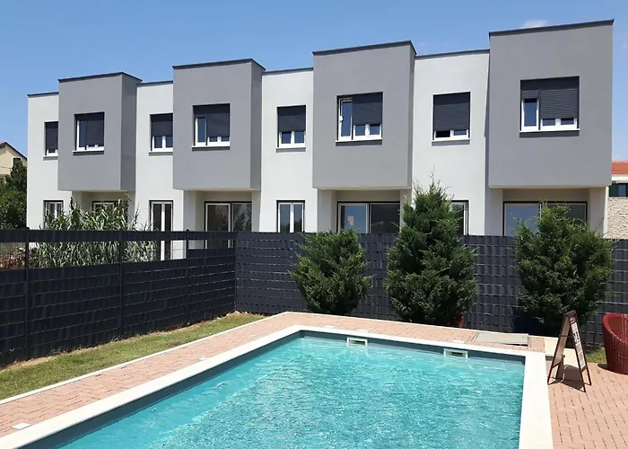 In Near Sandy Beaches Tatil Evi Privlaka (Zadar)