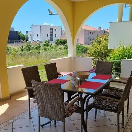 Tatil Evi In Near Sandy Beaches Privlaka (Zadar)