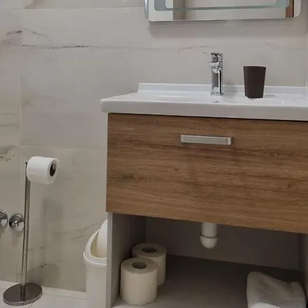 Tatil Evi In Near Sandy Beaches Privlaka (Zadar)