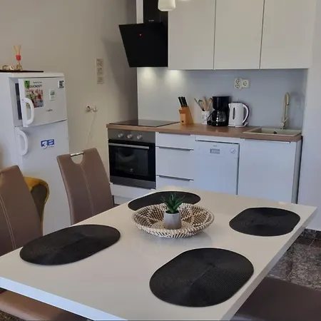 In Near Sandy Beaches Tatil Evi *